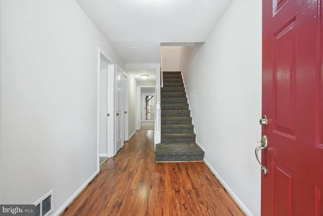 $3,600 | 7782 Marshall Heights Court, Falls Church, VA 22043