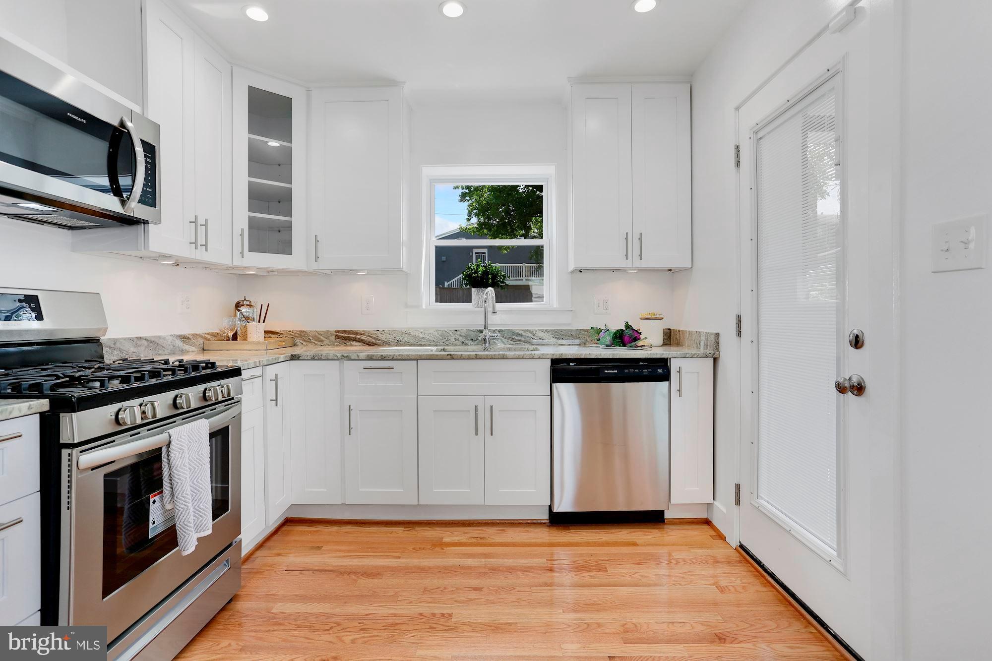 207 44th Street Northeast Washington, DC 20019 - Photo 11 of 32 Cooks Kitchen