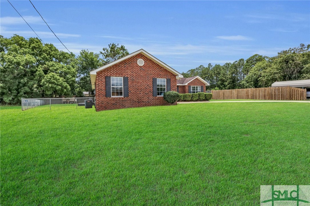 115 Kathy Road Hinesville, GA 31313 - Photo 2 of 25 Gallery Image 2