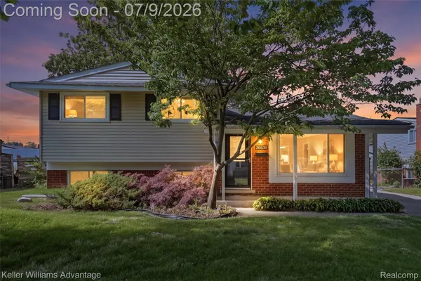 $215,000 | 35838 Canyon Drive, Westland, MI 48186