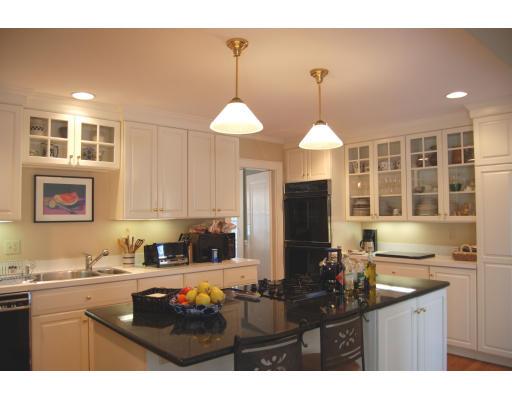 29 Bay State Road Belmont, MA 02478 - Photo 3 of 18 Gallery Image 3