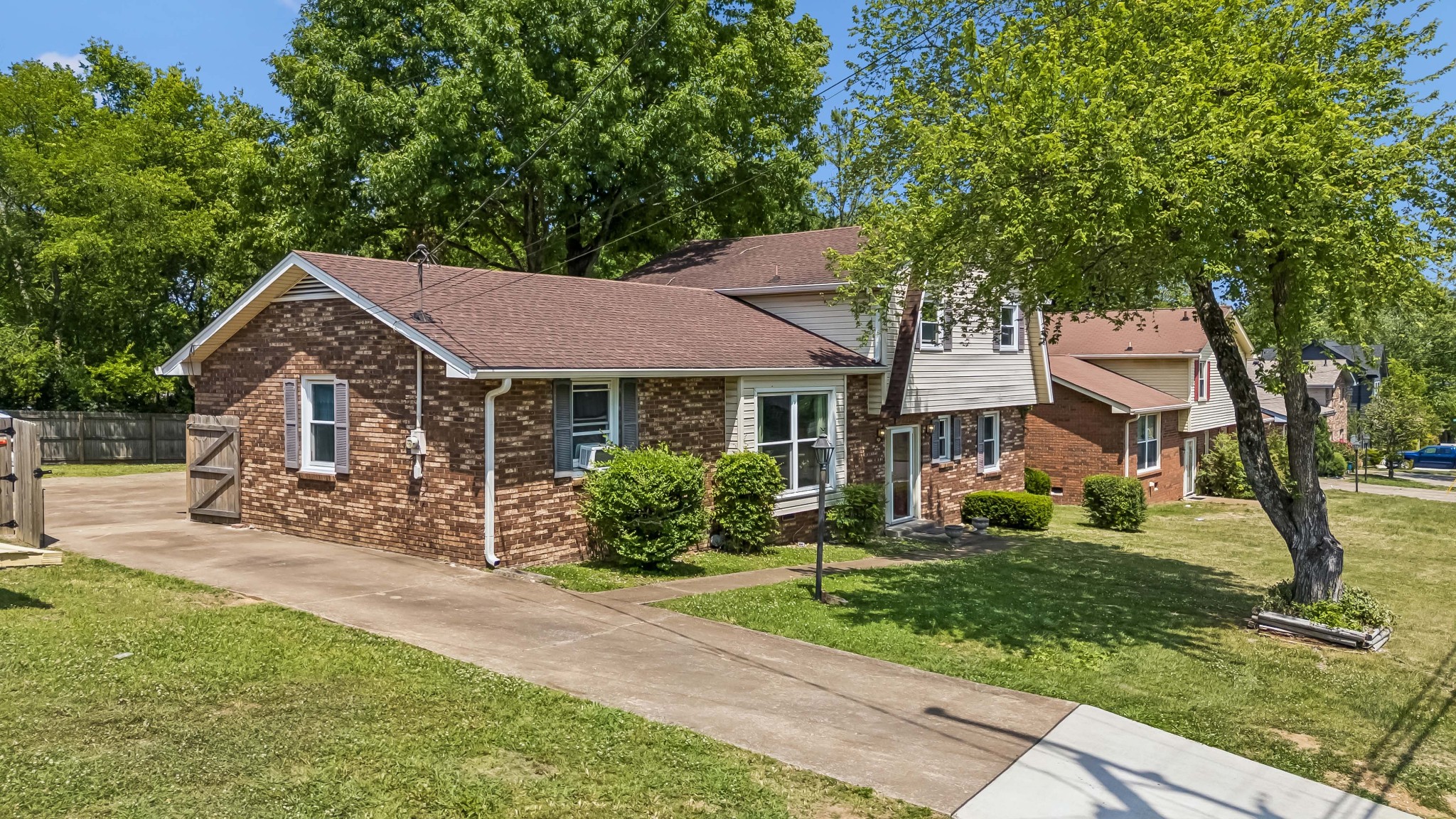 2946 Anderson Road Nashville, TN 37217 - Photo 12 of 13 Gallery Image 12