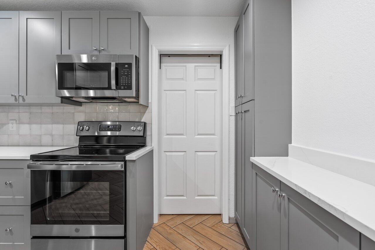 9197 Southampton Place Boca Raton, FL 33434 - Photo 21 of 32 036-9197SouthamptonPlace-BocaRaton-FL-33