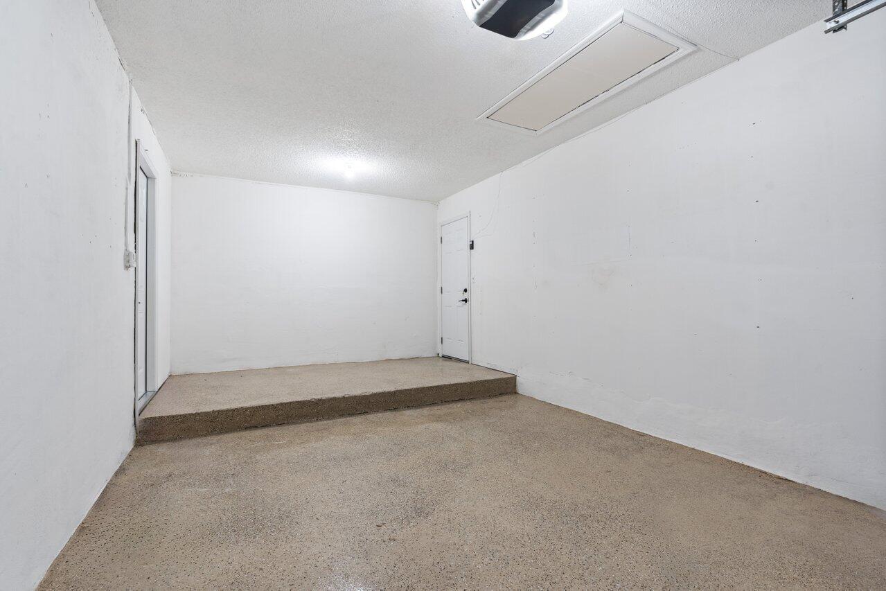 9197 Southampton Place Boca Raton, FL 33434 - Photo 24 of 32 040-9197SouthamptonPlace-BocaRaton-FL-33