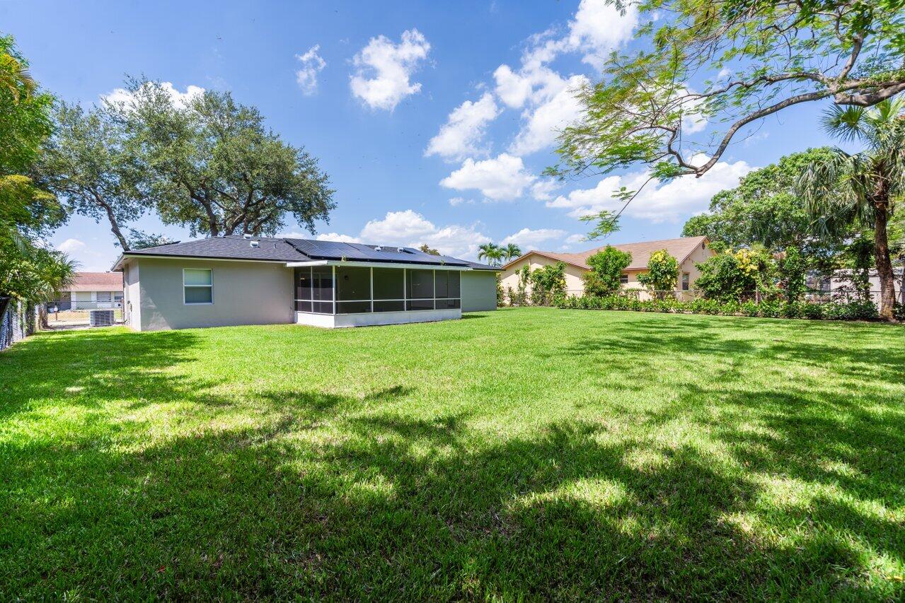 9197 Southampton Place Boca Raton, FL 33434 - Photo 25 of 32 045-9197SouthamptonPlace-BocaRaton-FL-33