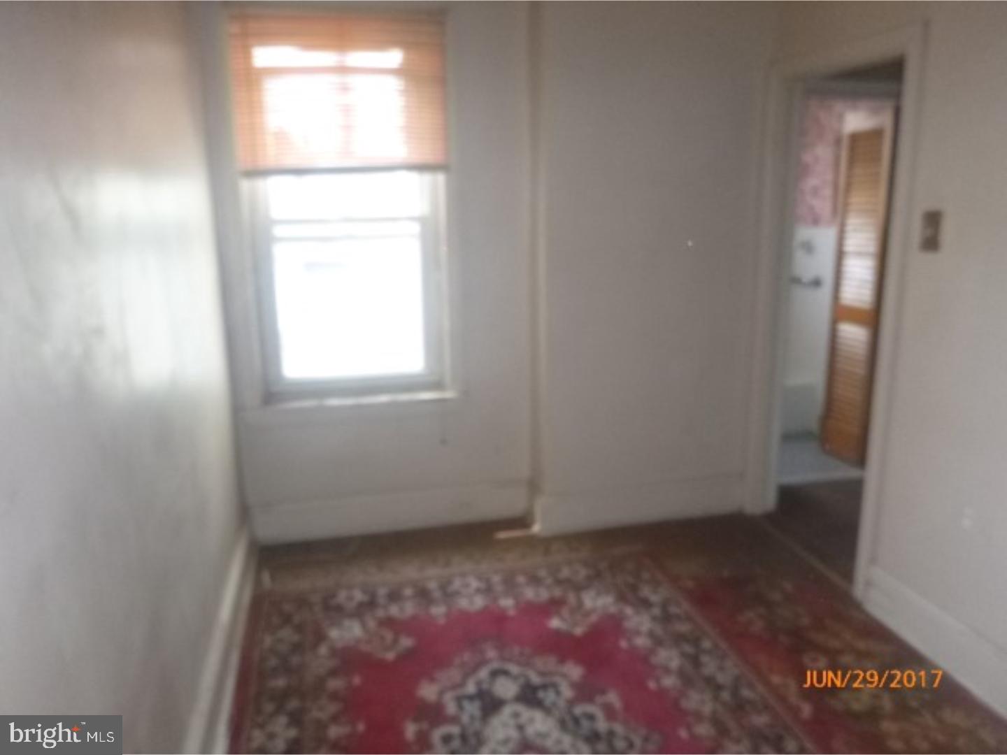 724 Tree Street Philadelphia, PA 19148 - Photo 12 of 15 Bedroom