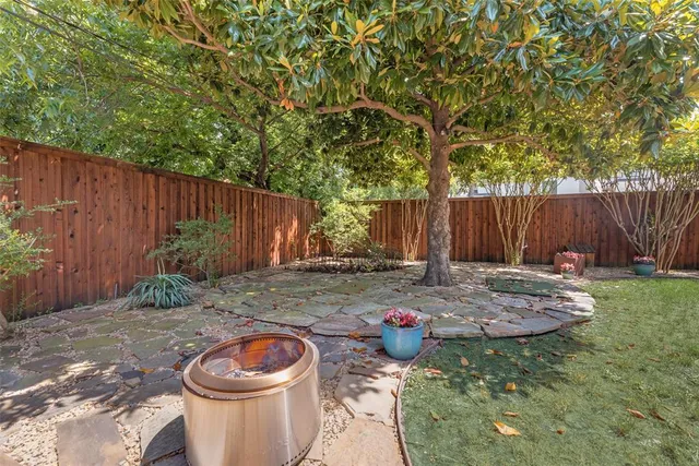 $825,000 | 5820 Forest Lane, Dallas, TX 75230