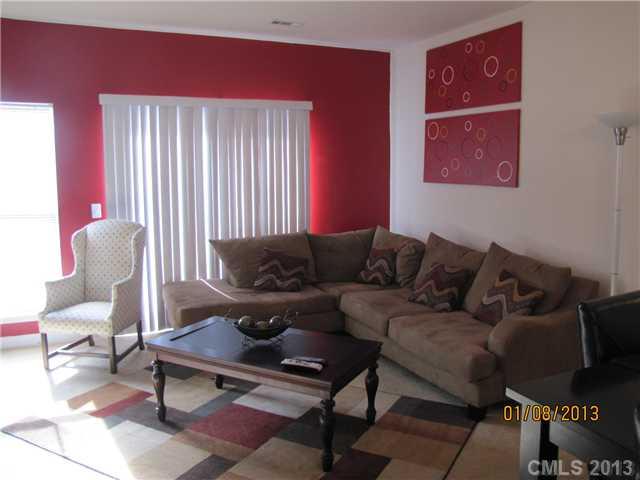 2758 Avalon Loop Road, Unit 8 Charlotte, NC 28269 - Photo 6 of 7 Gallery Image 6
