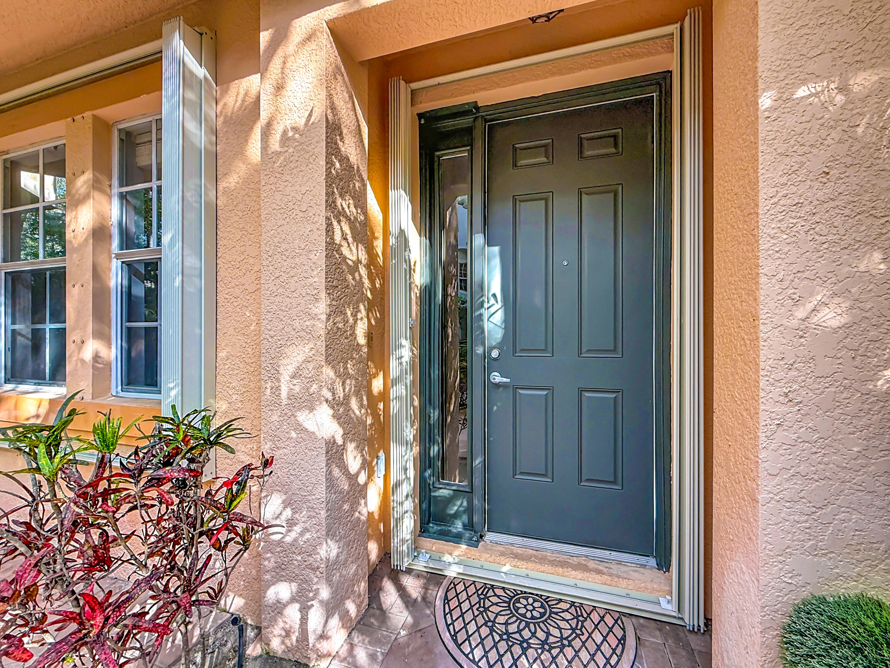 2724 Ravella Way Palm Beach Gardens, FL 33410 - Photo 8 of 50 2724 Ravella Way-24