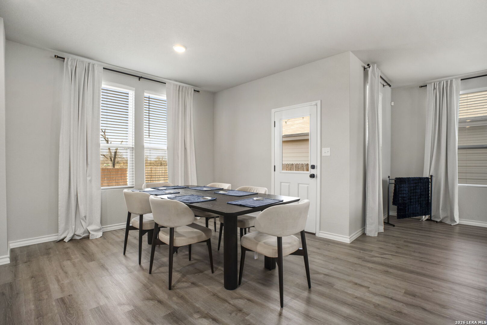 16523 Rosemary Ridge Elmendorf, TX 78112 - Photo 13 of 32