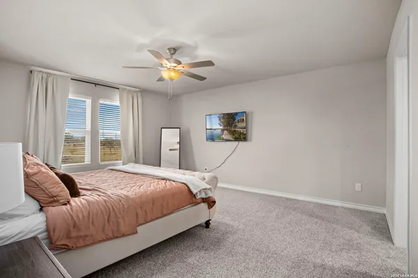 $349,900 | 16523 Rosemary Ridge, Elmendorf, TX 78112