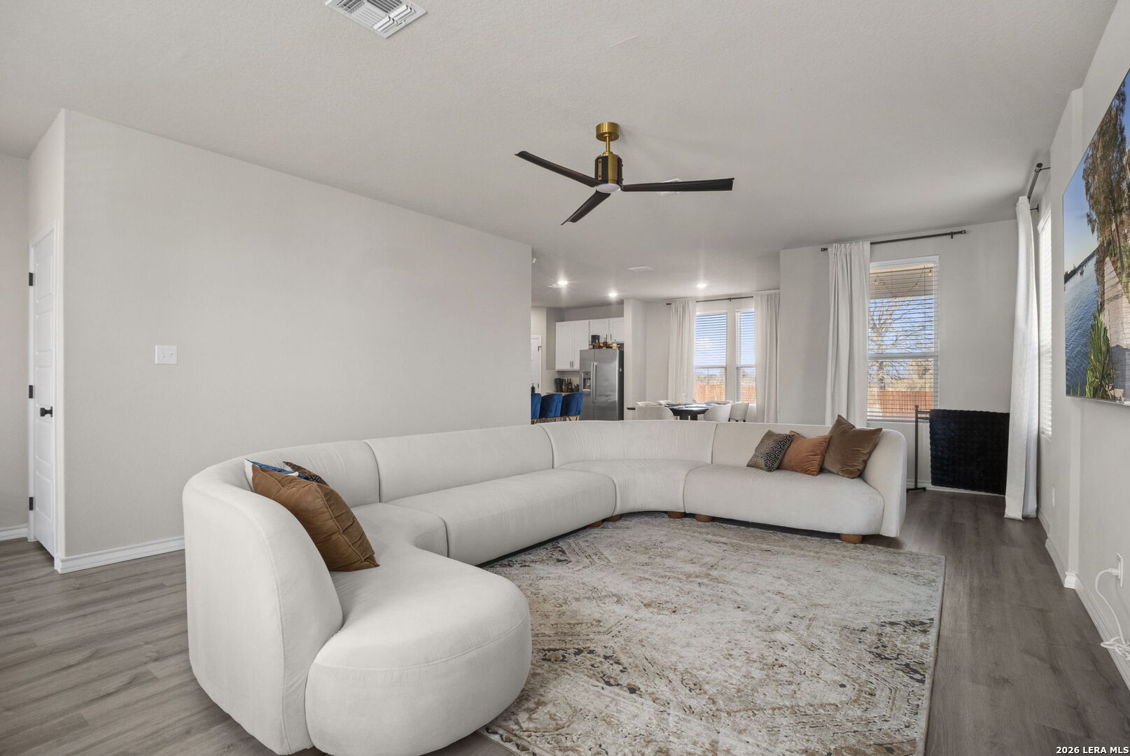 16523 Rosemary Ridge Elmendorf, TX 78112 - Photo 7 of 32