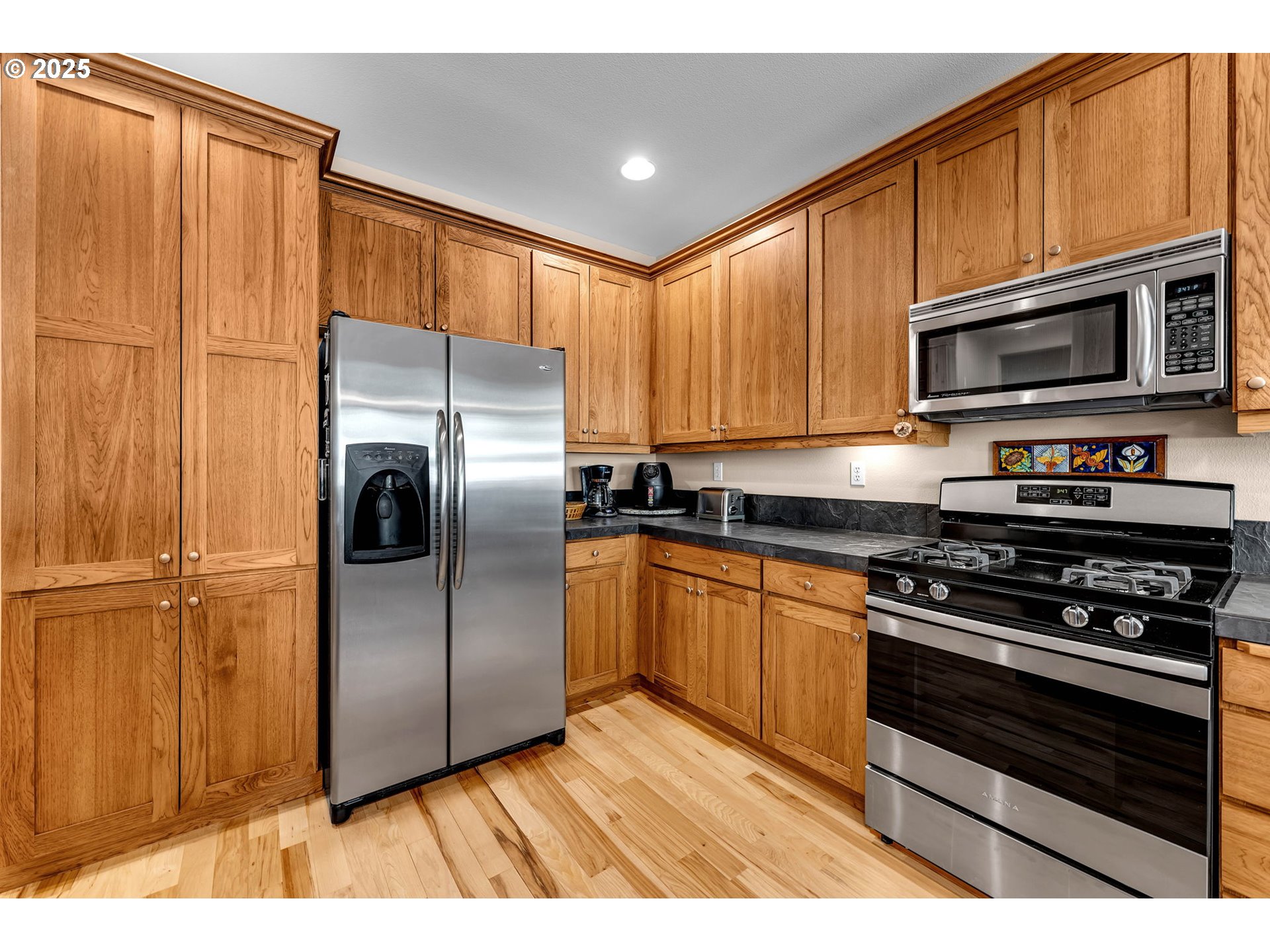 19606 Southeast 26th Way Camas, WA 98607 - Photo 20 of 40 Kitchen