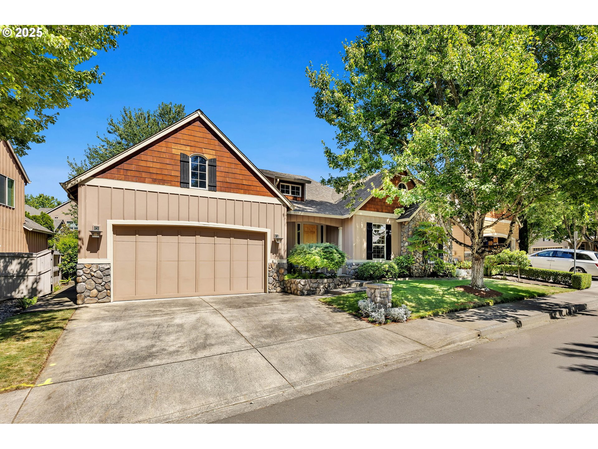 19606 Southeast 26th Way Camas, WA 98607 - Photo 3 of 40 Gallery Image 3