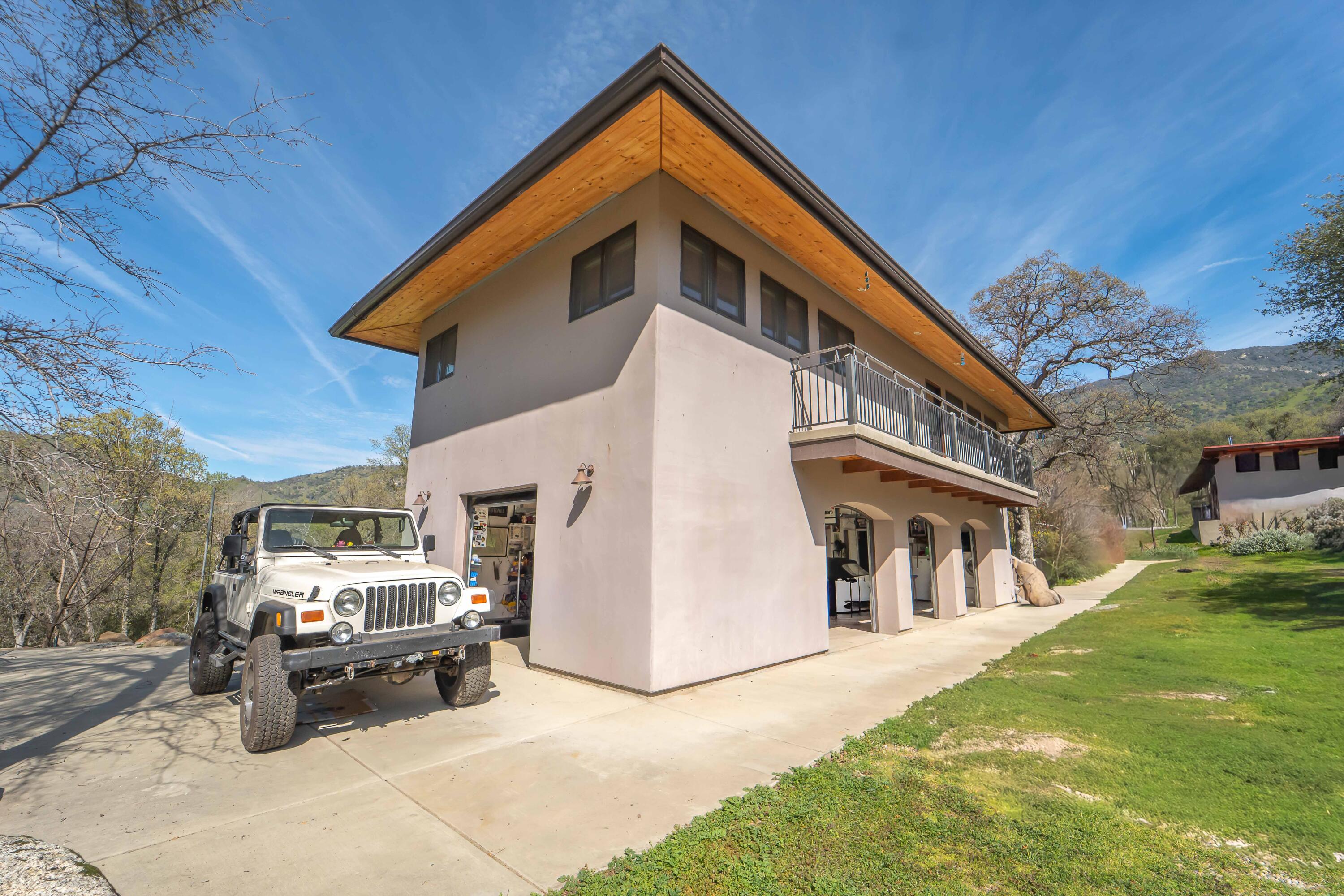 44294 Sequoia Oaks Drive Three Rivers, CA 93271 - Photo 61 of 118 -
