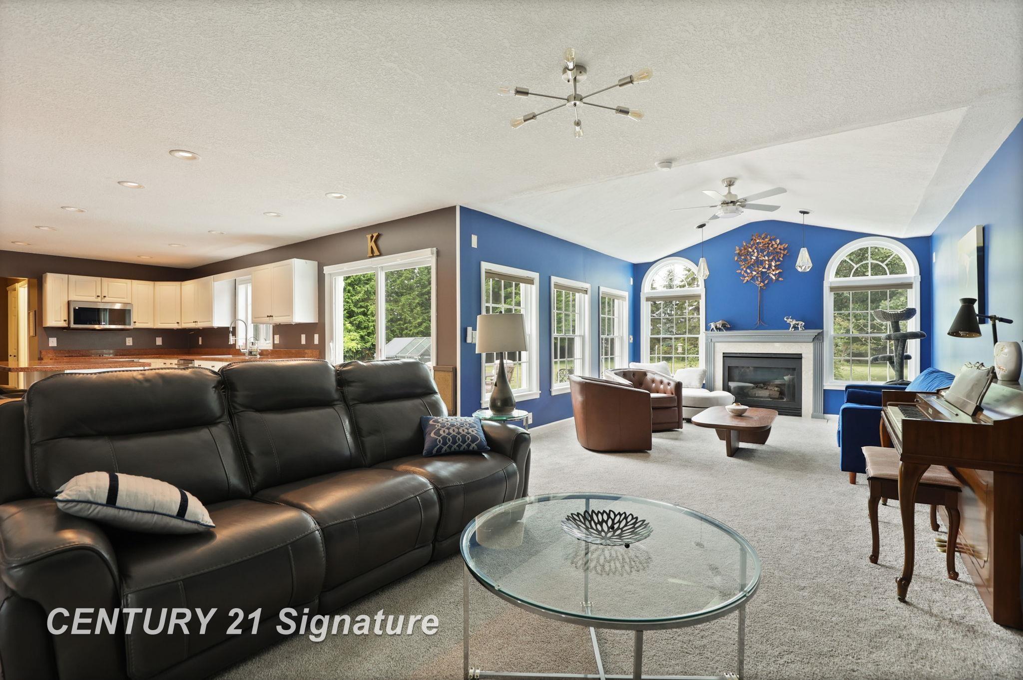 4111 Autumn Ridge Saginaw, MI 48603 - Photo 20 of 76 50182381-1da0a2fd-83fb-4257-aeec-23b49e6b42a5.JPG