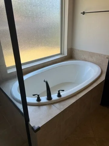 $2,735 | 2008 Biscayne Lake Drive, Pearland, TX 77584