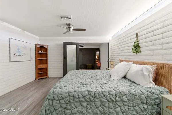 $940,000 | 3020 East Wethersfield Road, Phoenix, AZ 85032