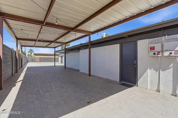 $940,000 | 3020 East Wethersfield Road, Phoenix, AZ 85032