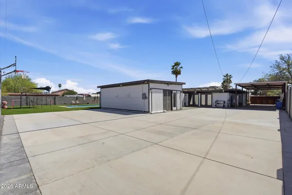 $940,000 | 3020 East Wethersfield Road, Phoenix, AZ 85032