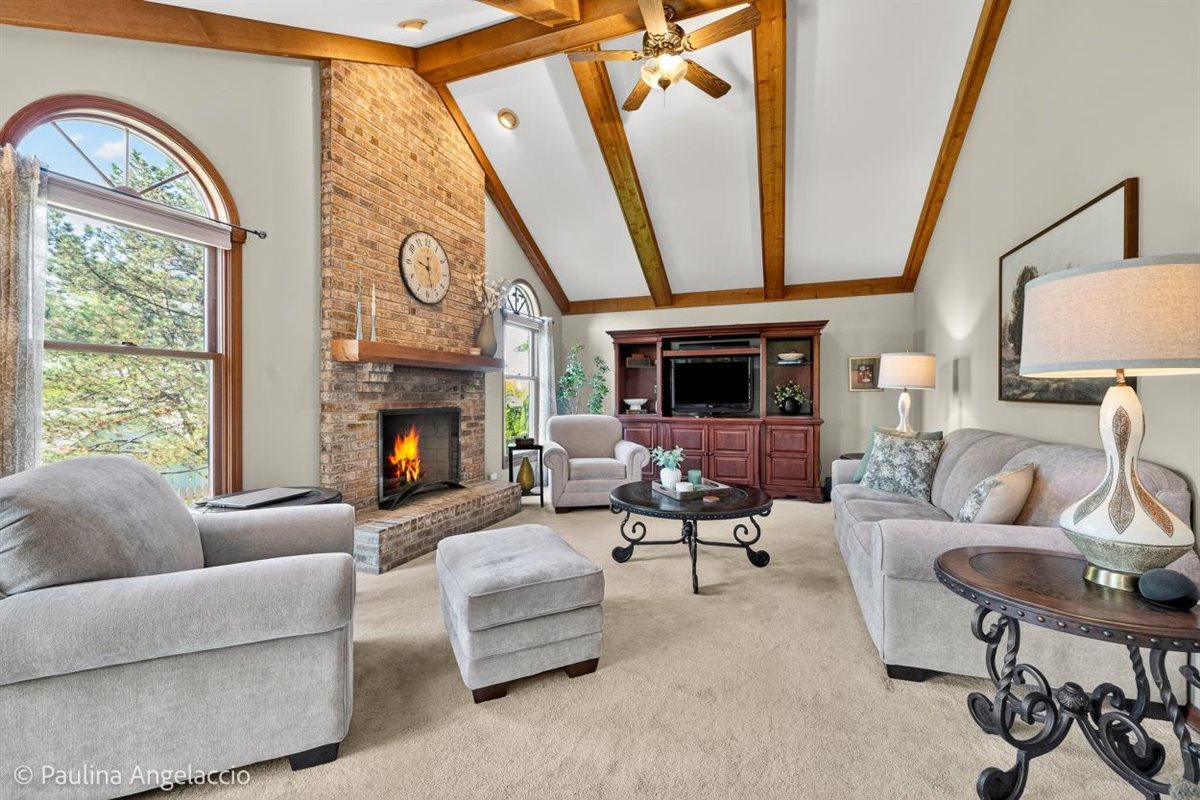 321 Bryan Drive Cary, IL 60013 - Photo 14 of 35