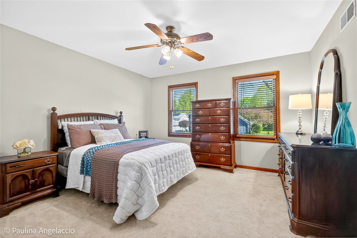 321 Bryan Drive Cary, IL 60013 - Photo 20 of 35