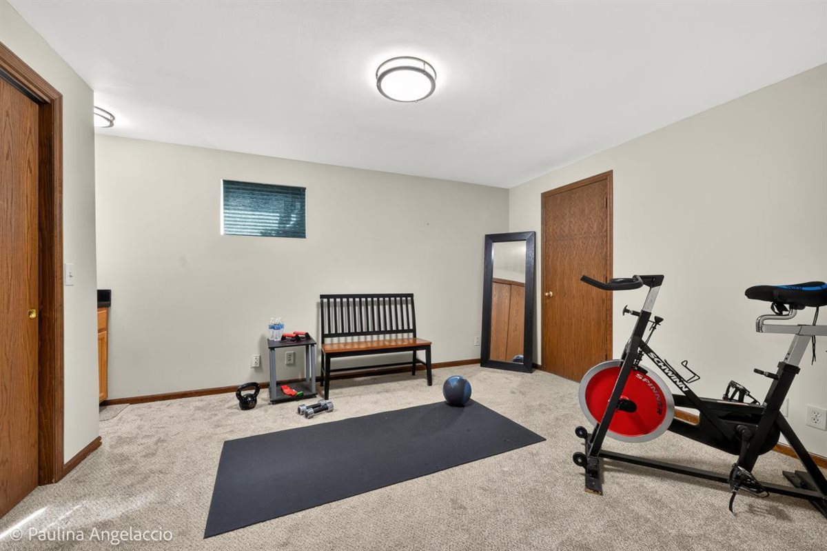 321 Bryan Drive Cary, IL 60013 - Photo 26 of 35