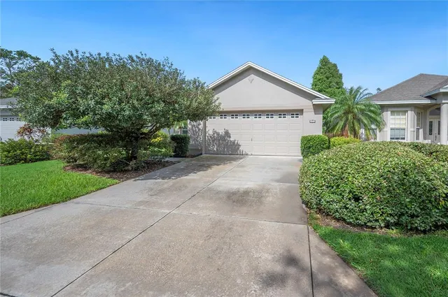 $379,000 | 1829 Rocky Pointe Drive, Lakeland, FL 33813