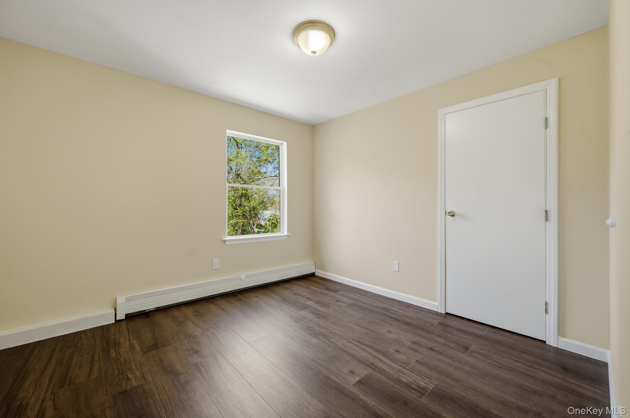 7 Rutland Road Mastic, NY 11950 - Photo 25 of 37 2nd Floor#3