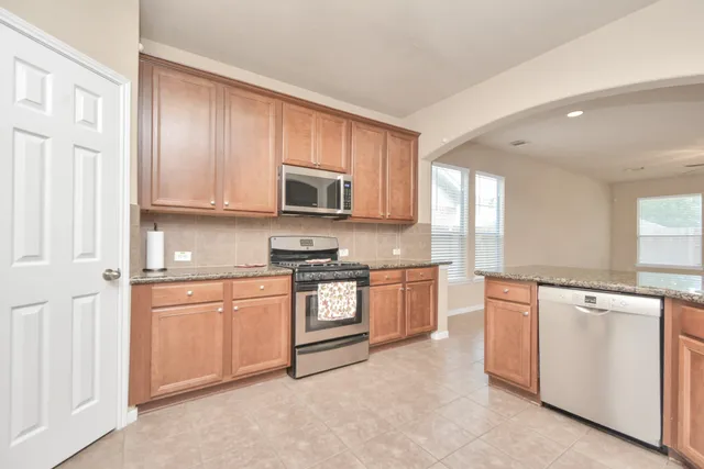 $3,000 | 25206 Hazel Ranch Drive, Katy, TX 77494