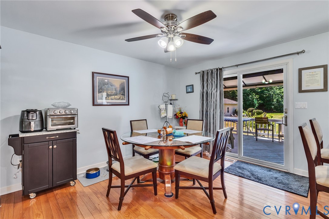 4400 Hacks Neck Road Heathsville, VA 22473 - Photo 18 of 78 a dining room with furniture and window
