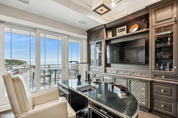 $2,950,000 | 200 Lake Street, Unit 7A/8A, St. Joseph, MI 49085