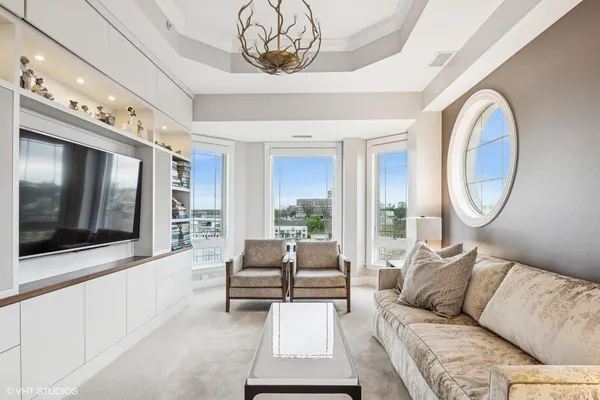 $2,950,000 | 200 Lake Street, Unit 7A/8A, St. Joseph, MI 49085