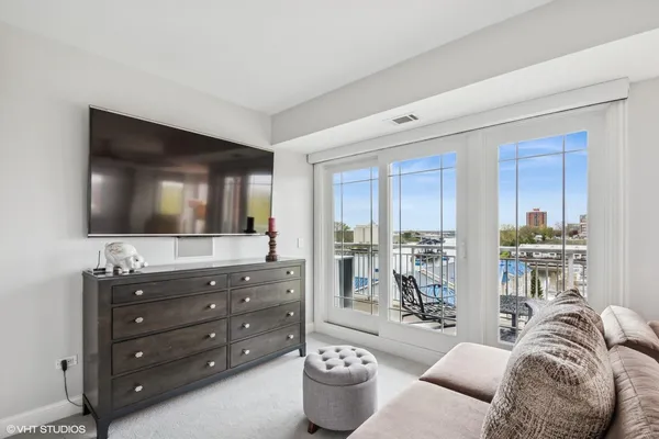 $2,950,000 | 200 Lake Street, Unit 7A/8A, St. Joseph, MI 49085