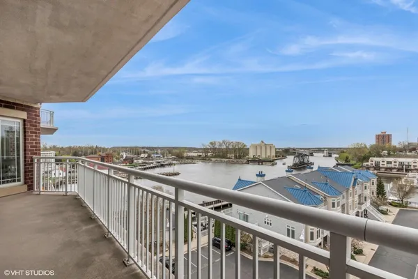 $2,950,000 | 200 Lake Street, Unit 7A/8A, St. Joseph, MI 49085