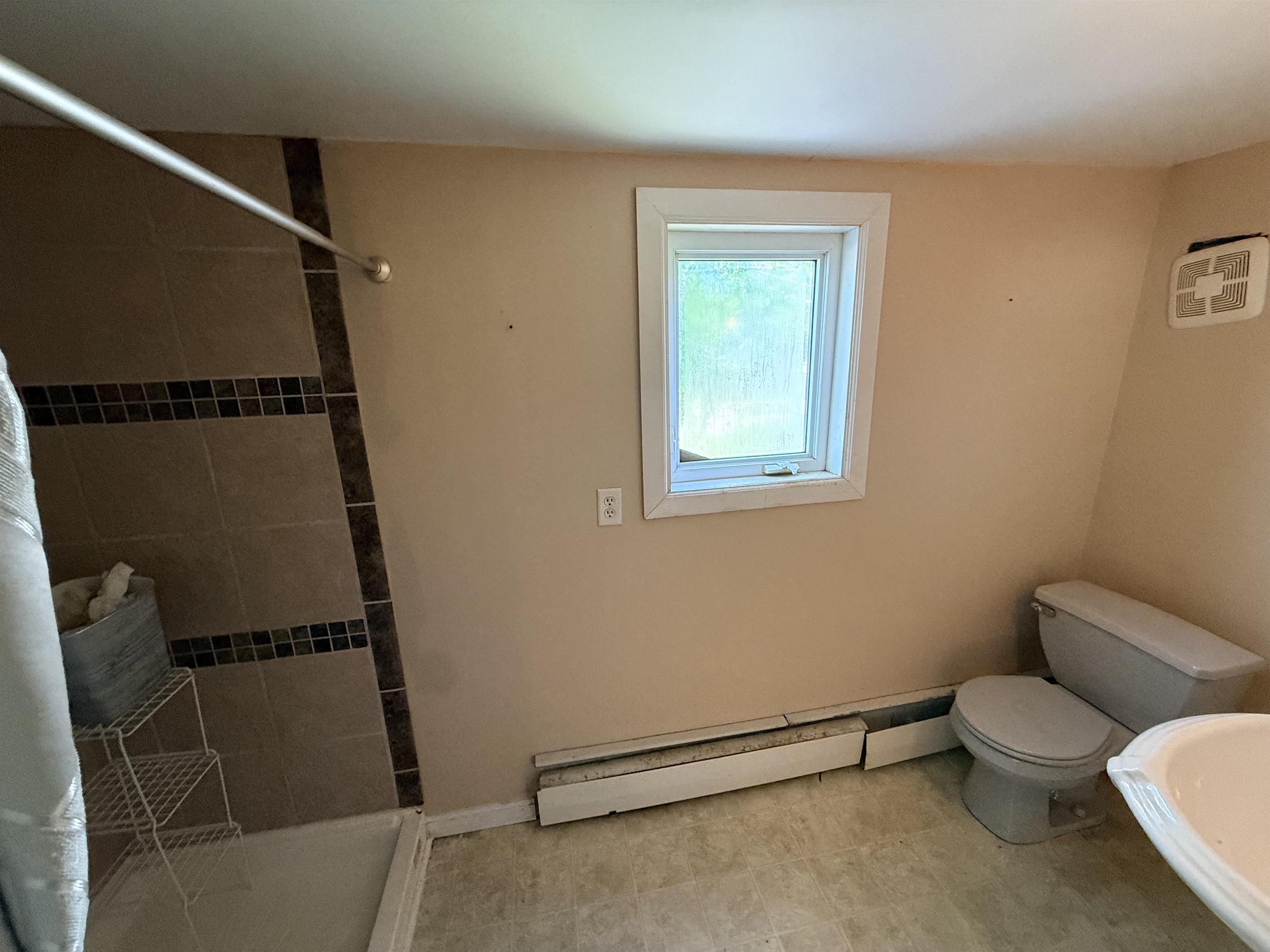 708 Woodside Lane Bay City, MI 48708 - Photo 8 of 22