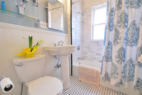 40 Parkton Road, Unit 2 Boston, MA 02130 - Photo 17 of 20 a bathroom with a sink a toilet and bathtub