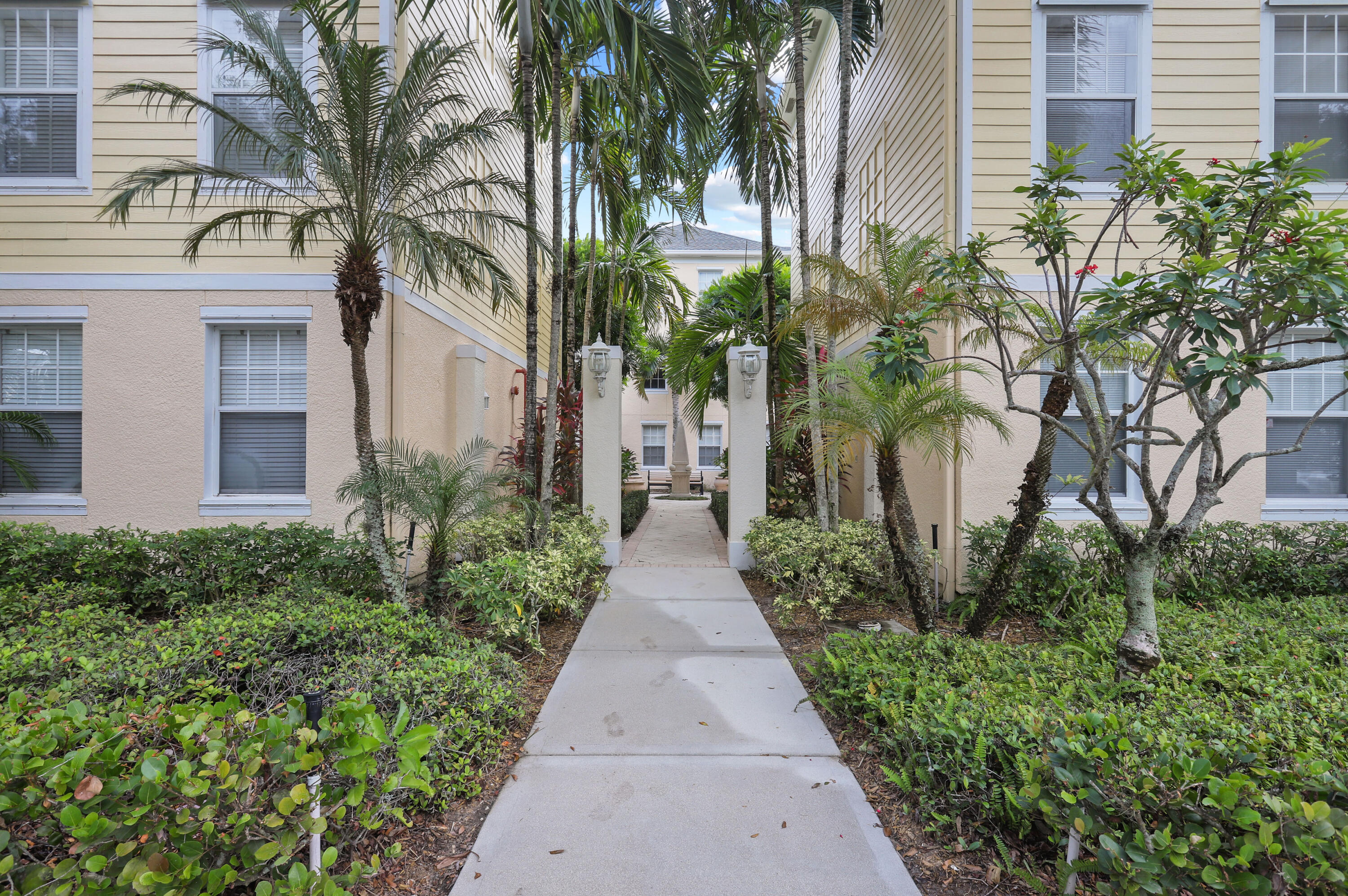 225 Murcia Drive, Unit 313 Jupiter, FL 33458 - Photo 1 of 39 225MurciaDr(3)