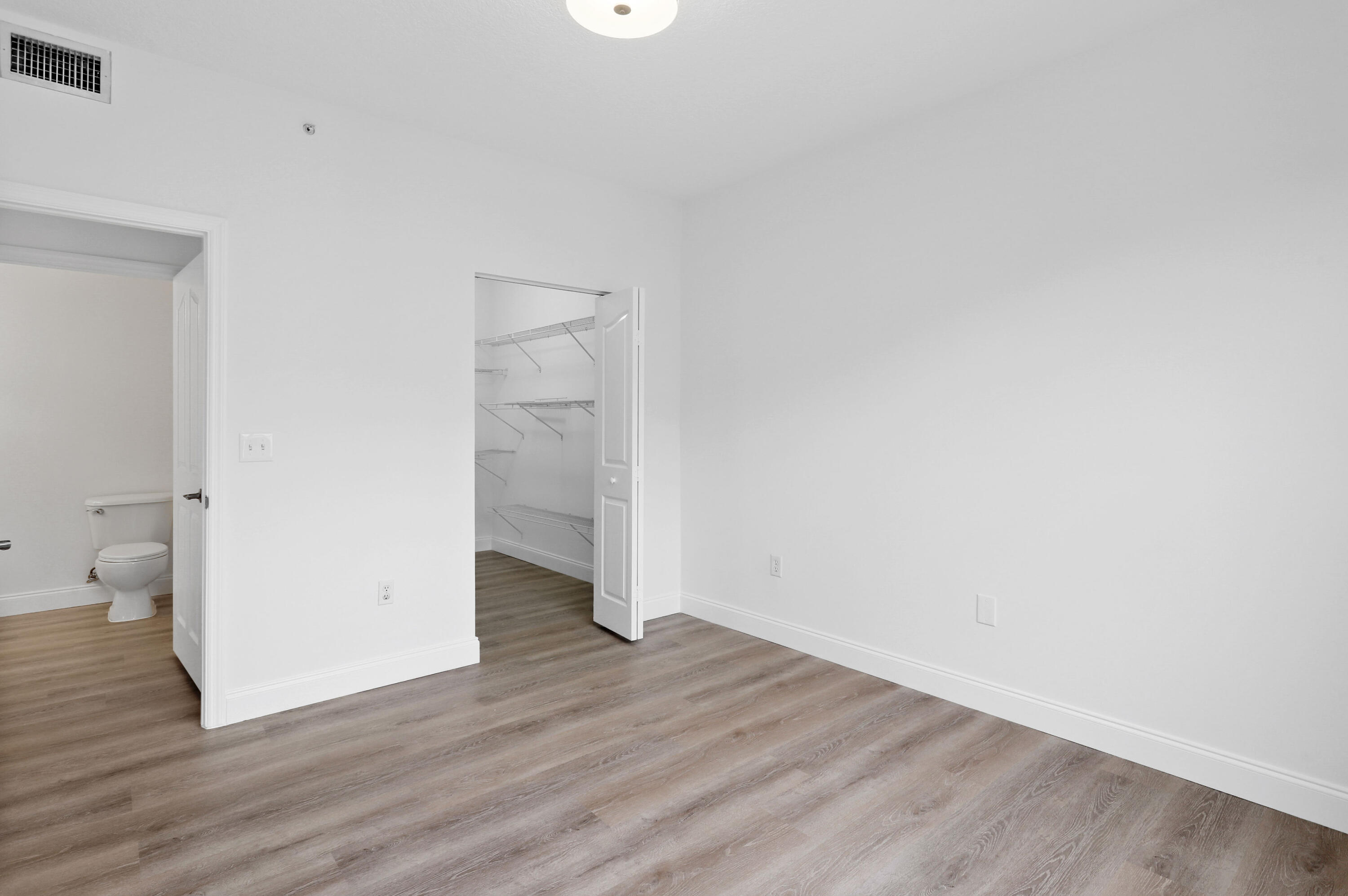 225 Murcia Drive, Unit 313 Jupiter, FL 33458 - Photo 20 of 39 225MurciaDr(24)