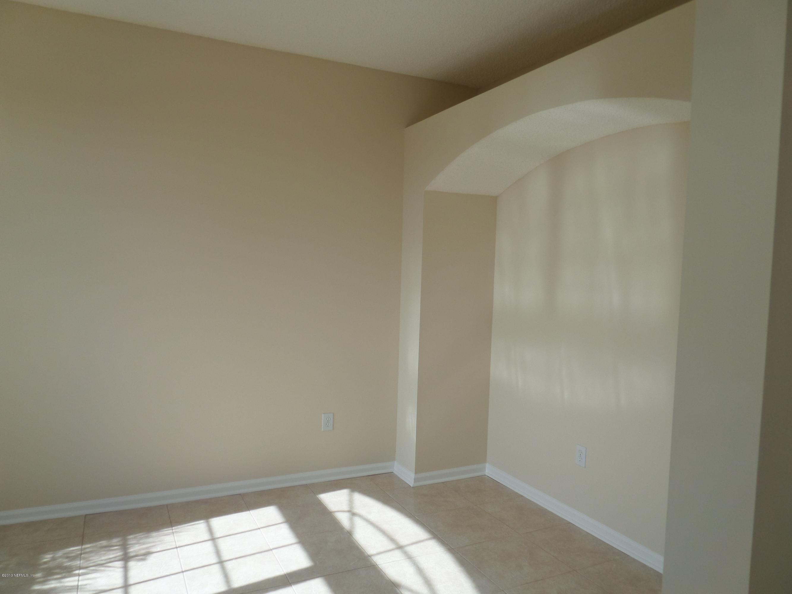 6337 Duclay Road Jacksonville, FL 32244 - Photo 2 of 34 010