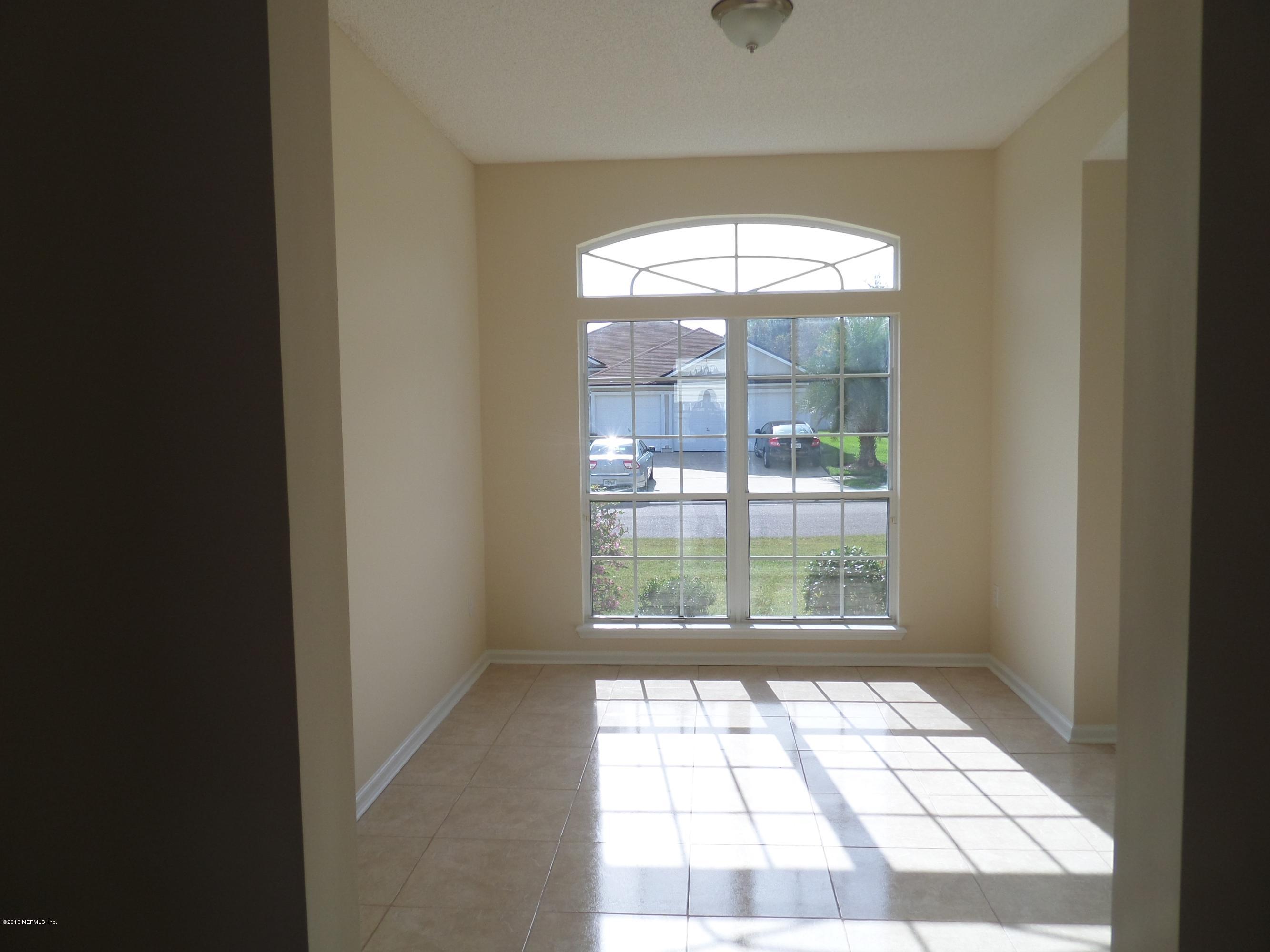 6337 Duclay Road Jacksonville, FL 32244 - Photo 6 of 34 013
