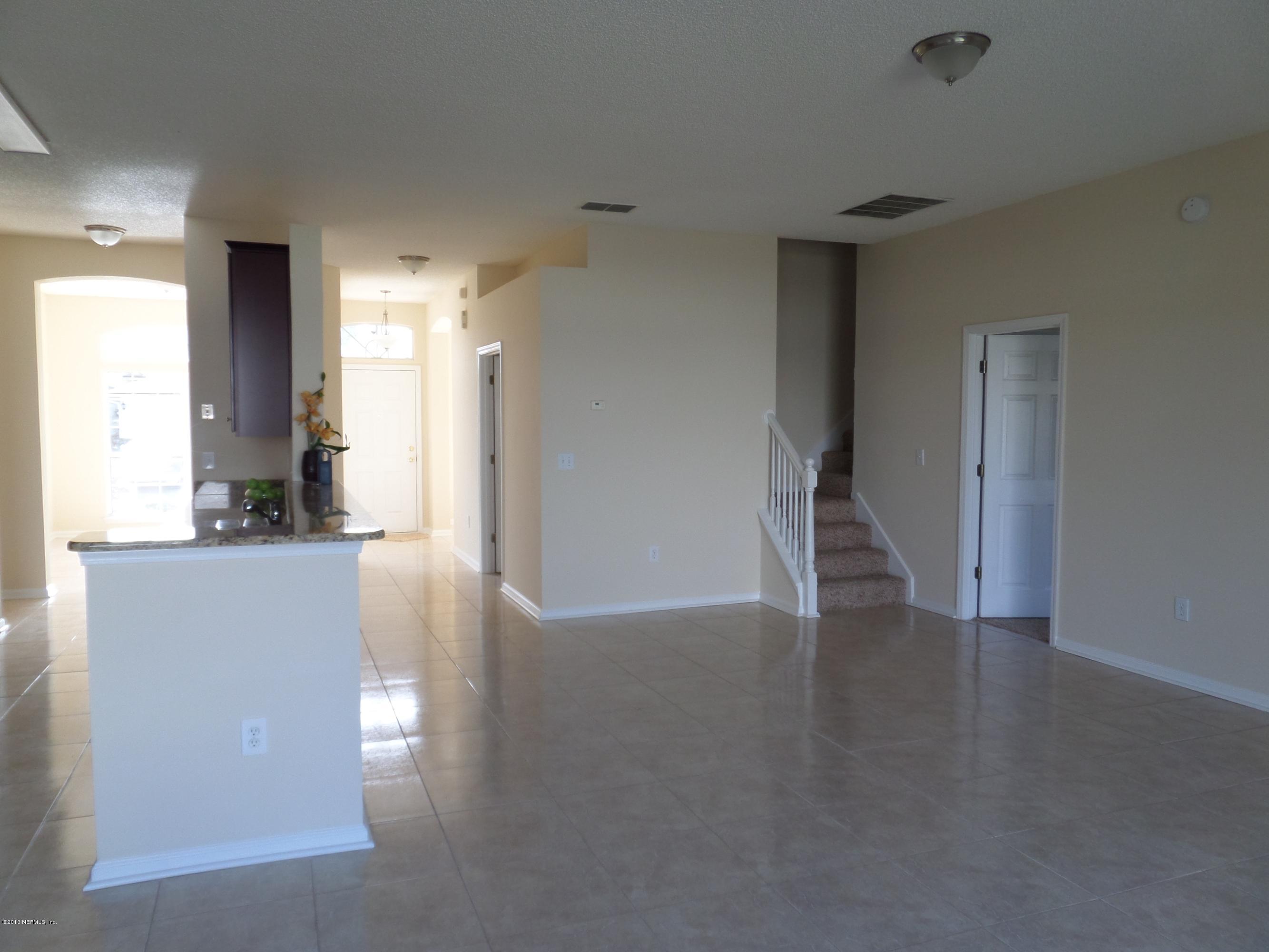 6337 Duclay Road Jacksonville, FL 32244 - Photo 7 of 34 014