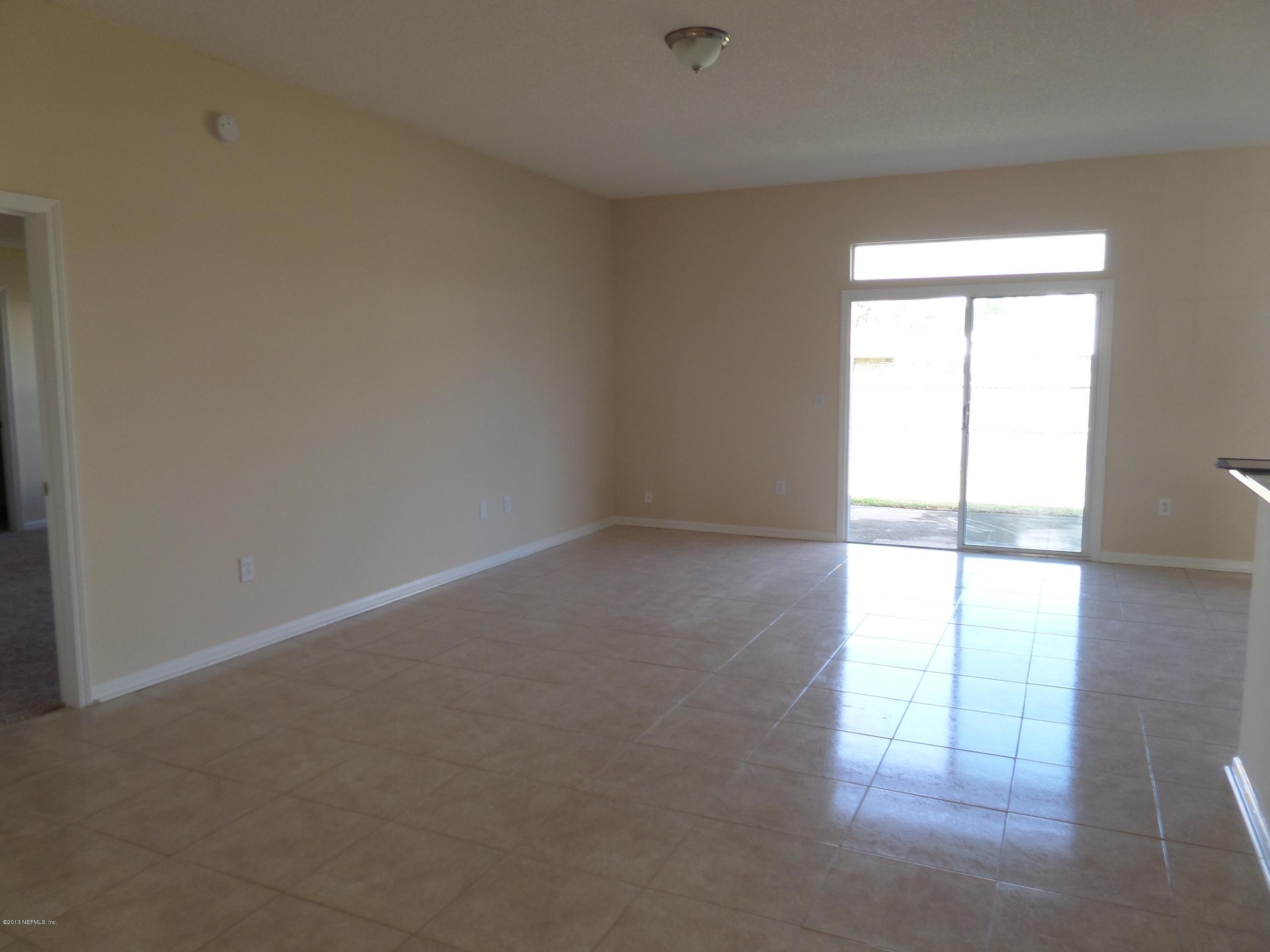 6337 Duclay Road Jacksonville, FL 32244 - Photo 8 of 34 015
