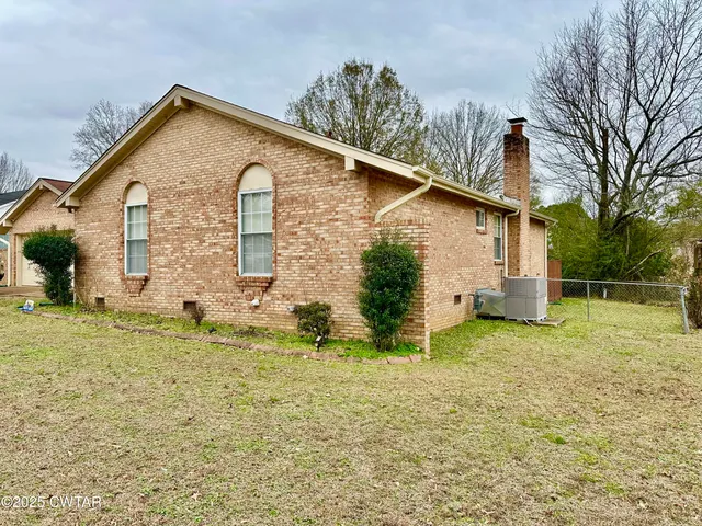 $215,000 | 16 Trailwood Drive, Jackson, TN 38301