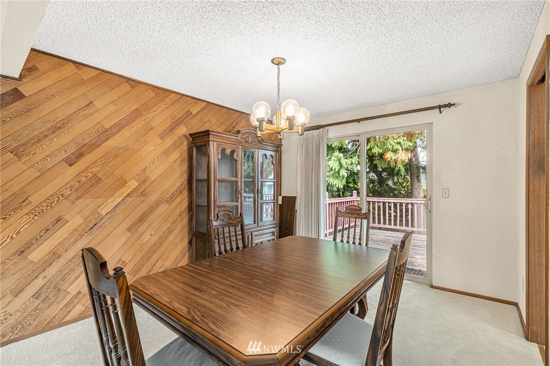 9622 Northeast 204th Place Bothell, WA 98011 - Photo 12 of 25