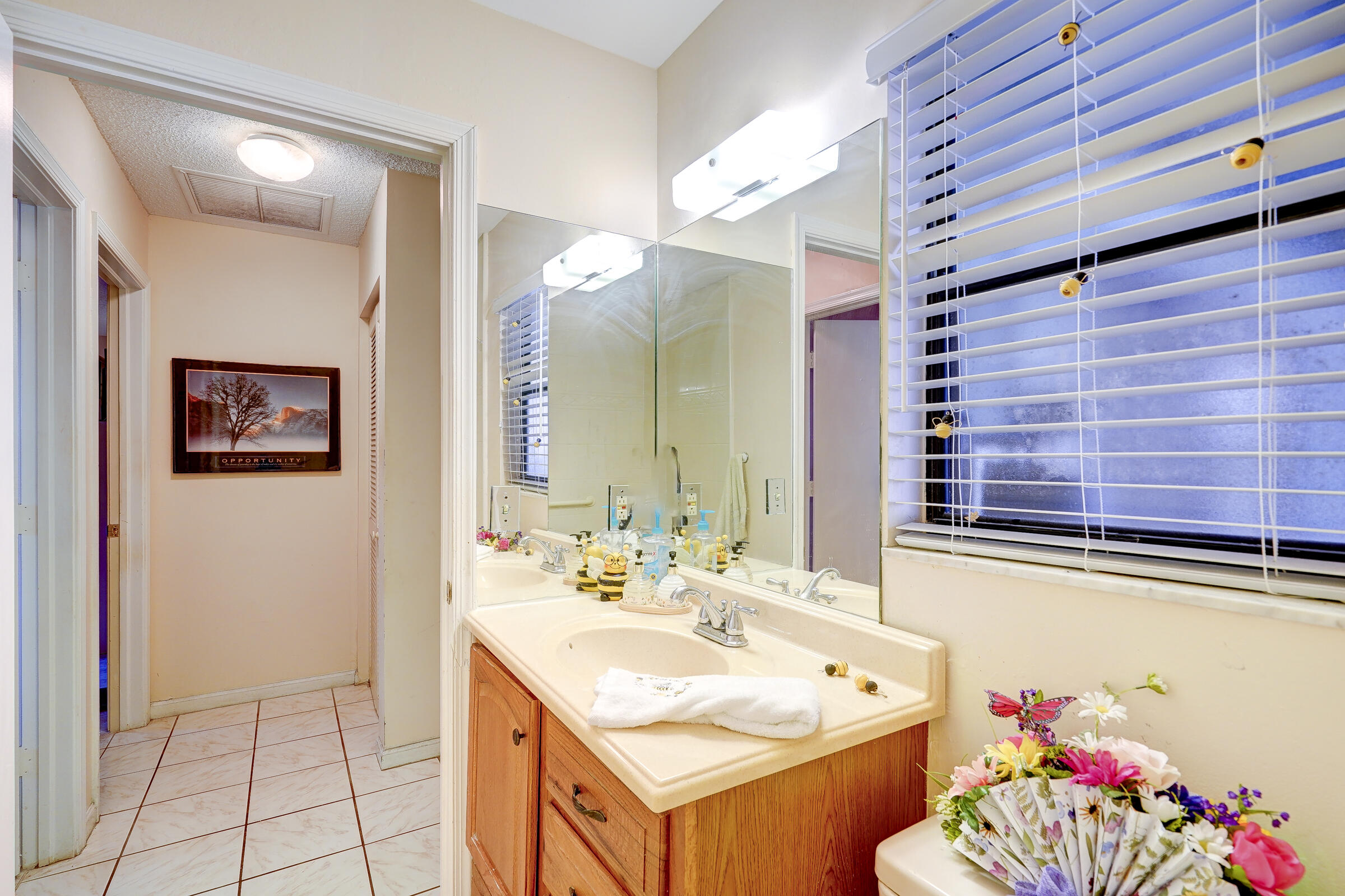1073 Goldenrod Road Wellington, FL 33414 - Photo 18 of 27 1073Goldenrod-26