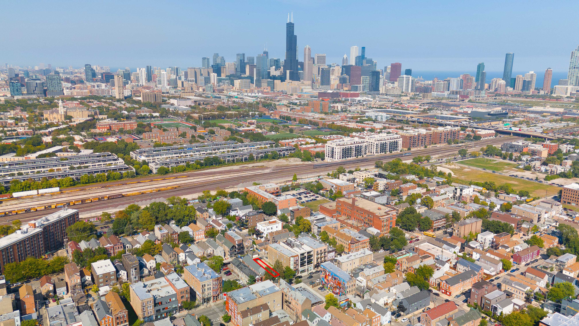 1116 West 18th Street Chicago, IL 60608 - Photo 2 of 4 a view of a city