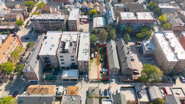 $482,000 | 1116 West 18th Street, Chicago, IL 60608