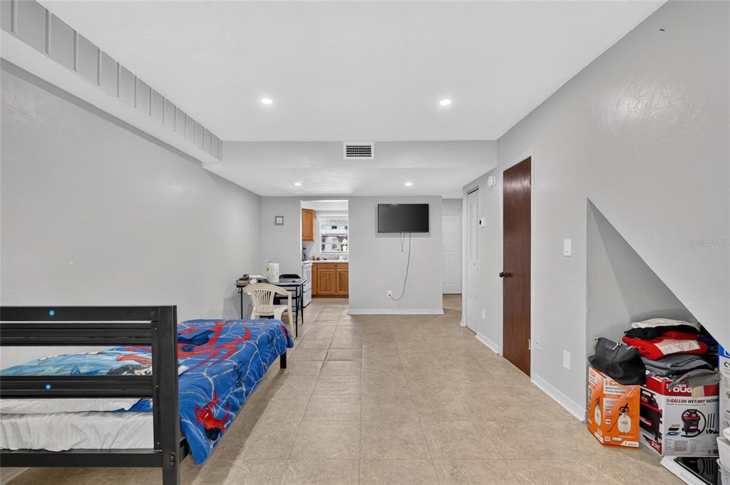 4123 Southwest 15 Place, Unit 2 Gainesville, FL 32607 - Photo 22 of 39 Gallery Image 22