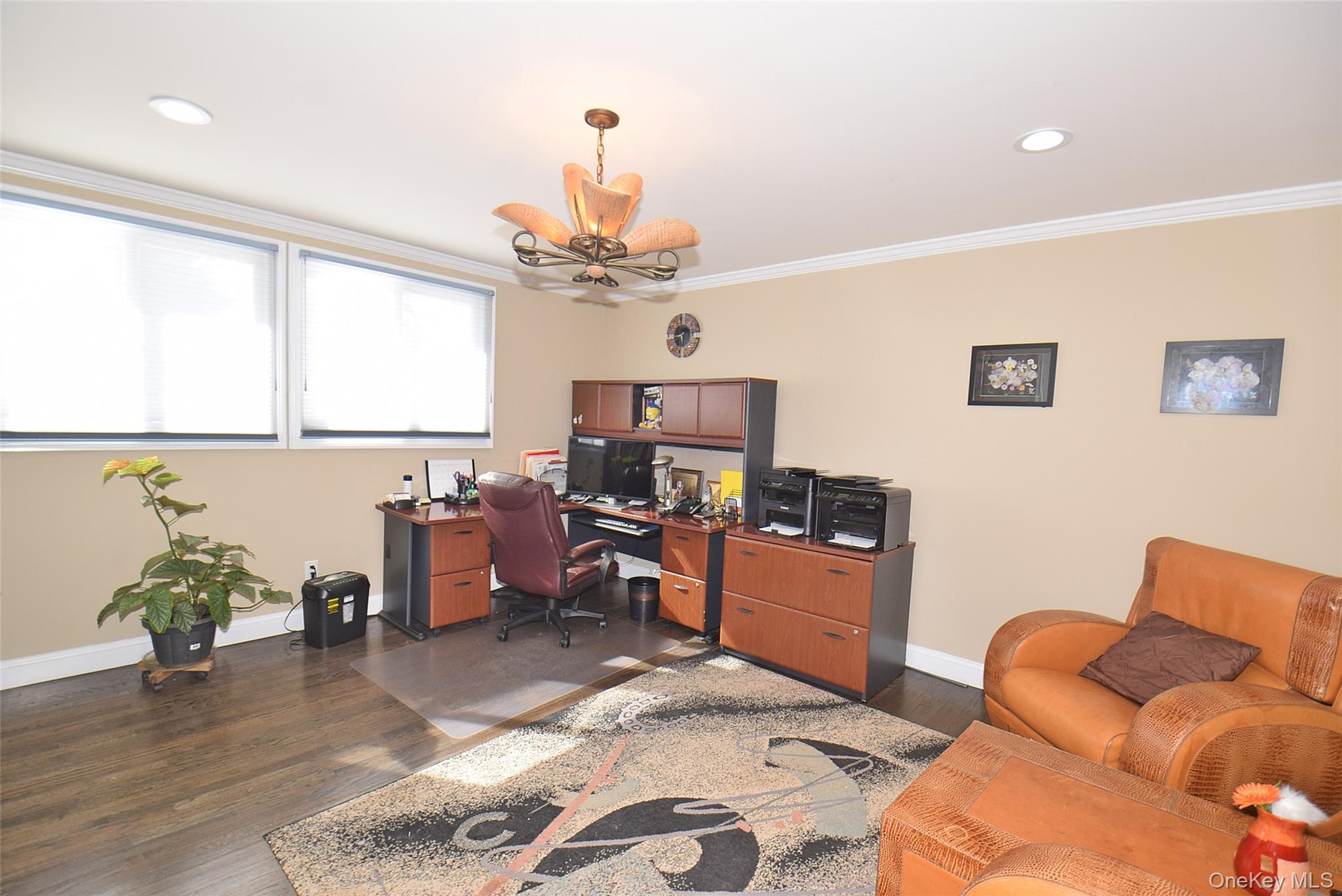 422 Mill River Road Oyster Bay, NY 11771 - Photo 21 of 36